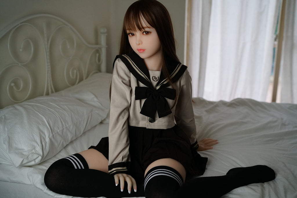 Akira – Piper S-TPE 150 cm | Natural Skin (C Cup)