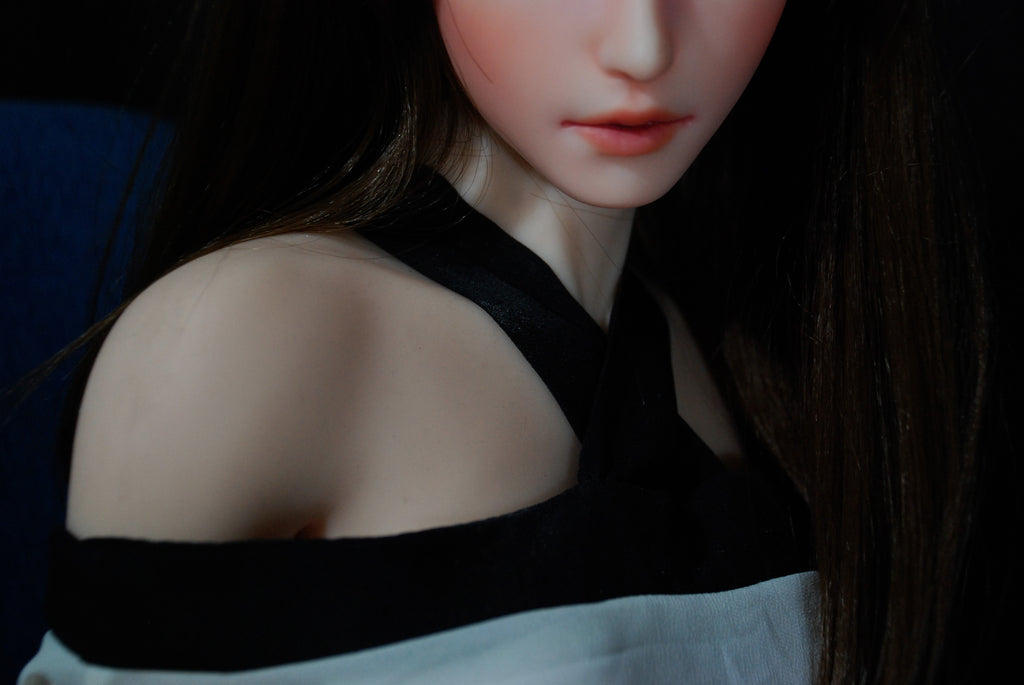 Kyoda Ayaka – Mini Sex Doll Elsa Babe 102 cm | Silicone Platine