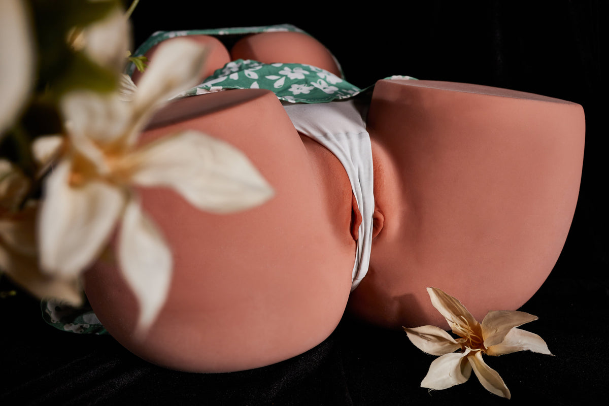 Climax Doll #160 Torso S-TPE Black – foto ufficiale 3