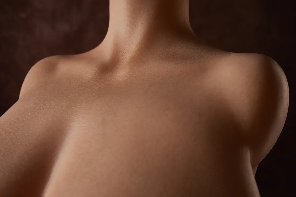 CLM ULW PW-U58 torso senza testa in silicone - vista Nature 10