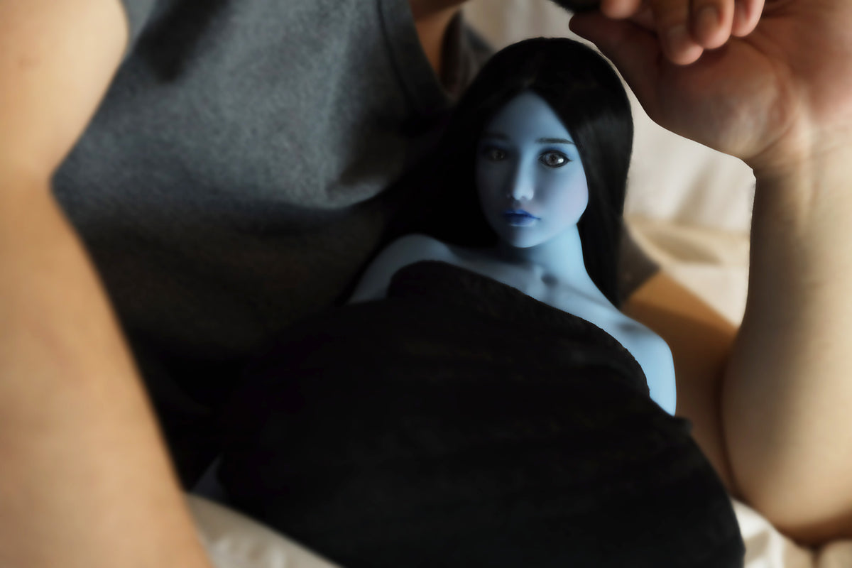 Faria Blue Climax Doll Classic 72 cm – immagine 1