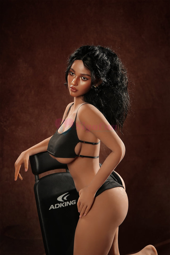 Cecily 159 cm Sigafun – Hybrid Sex Doll TPE Dark Tanned con Testa in Silicone
